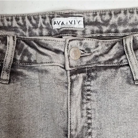 Ava & Viv Plus Size High-Rise Stretch Denim Jean Shorts Gray Acid Wash New! - Picture 5 of 9